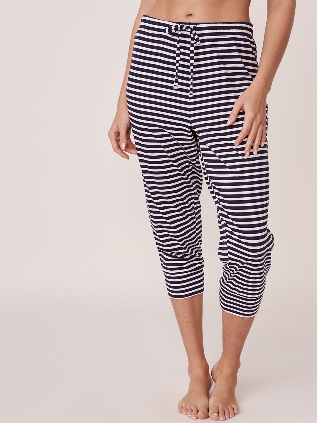 

La Vie en Rose Women Blue & White Striped Cotton Lounge Pants