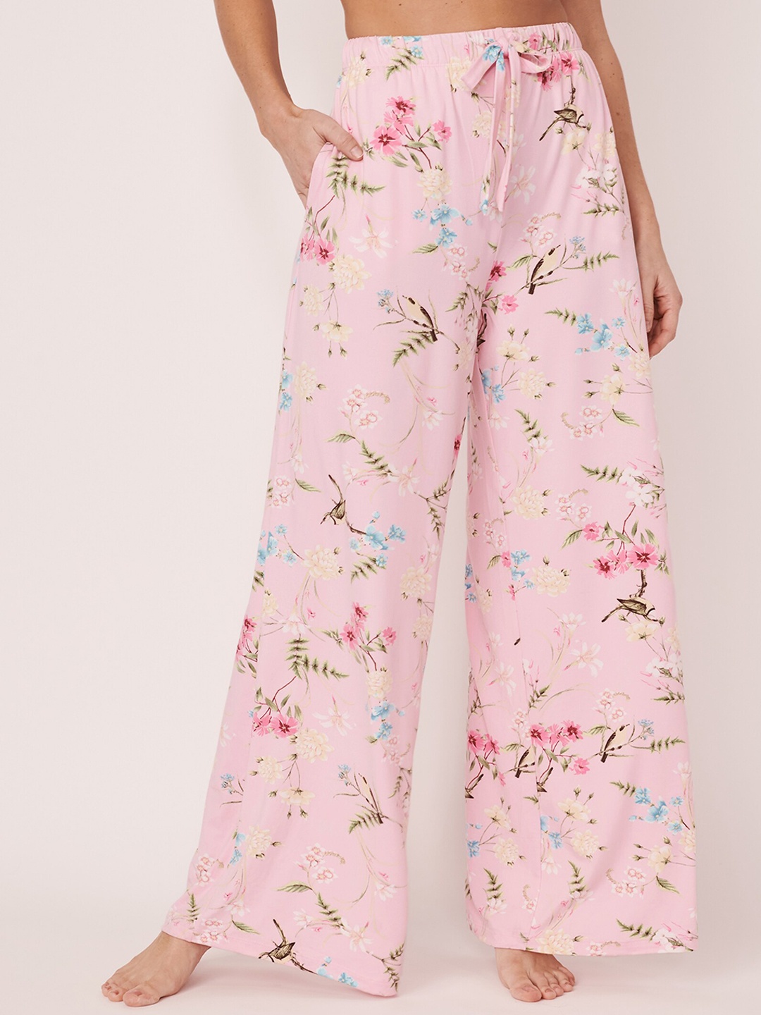 

La Vie en Rose Women Pink Printed Lounge Pants
