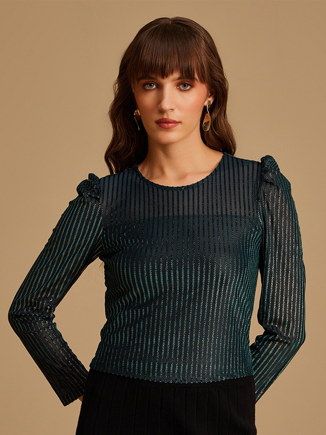 

Kazo Green Striped Puff Sleeved Velvet Top