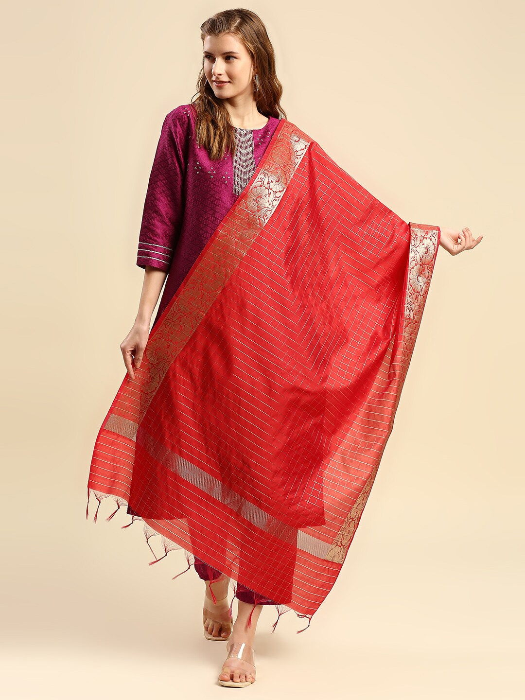 

Dupatta Bazaar Red & Gold-Toned Woven Design Dupatta