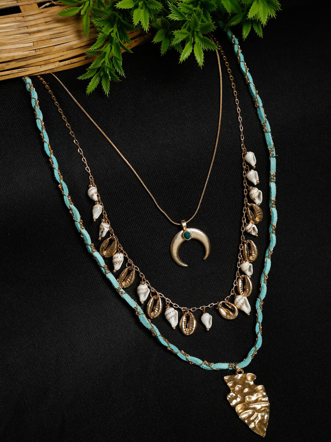 

Madame Lobster Closure Layered Necklace, Blue