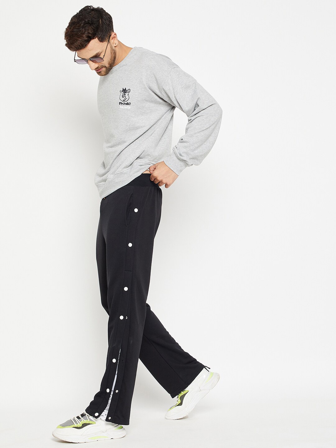 

FUGAZEE Men Grey Pure Cotton Sweatshirt