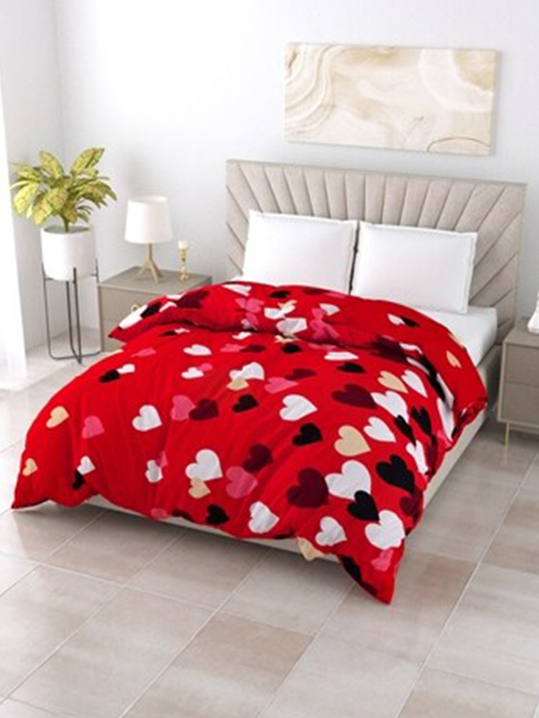 

Salona Bichona Red & White Floral AC Room 120 GSM Double Bed Comforter