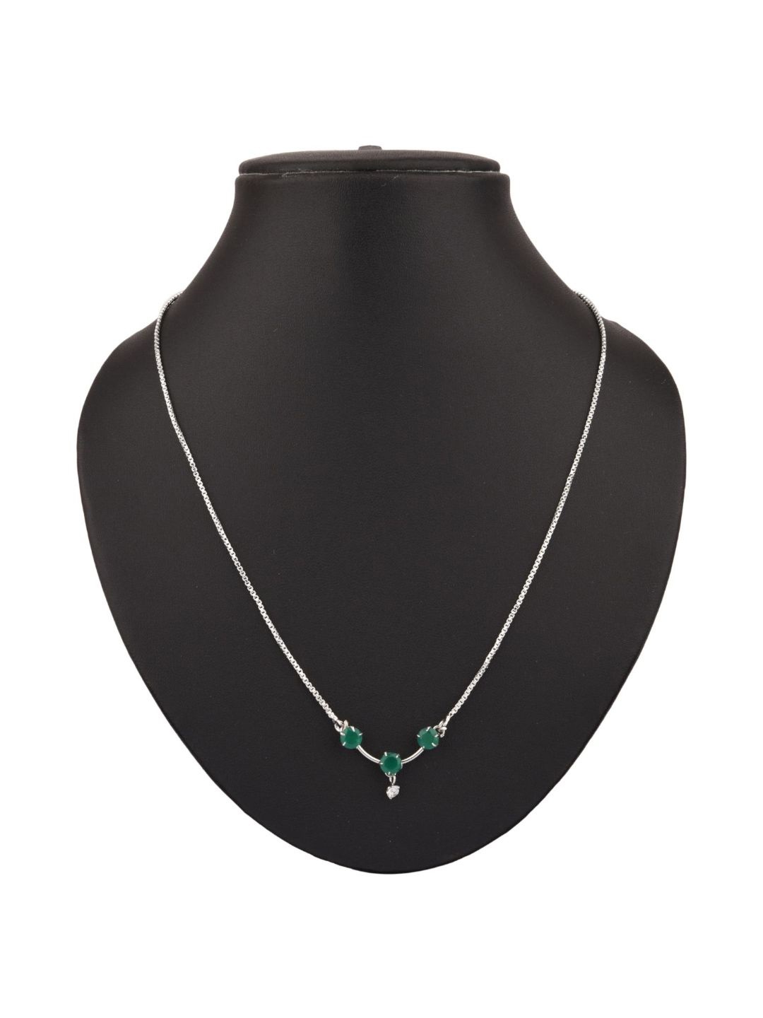 

Efulgenz Silver-Toned & Green Rhodium-Plated Pendant Necklace Chain