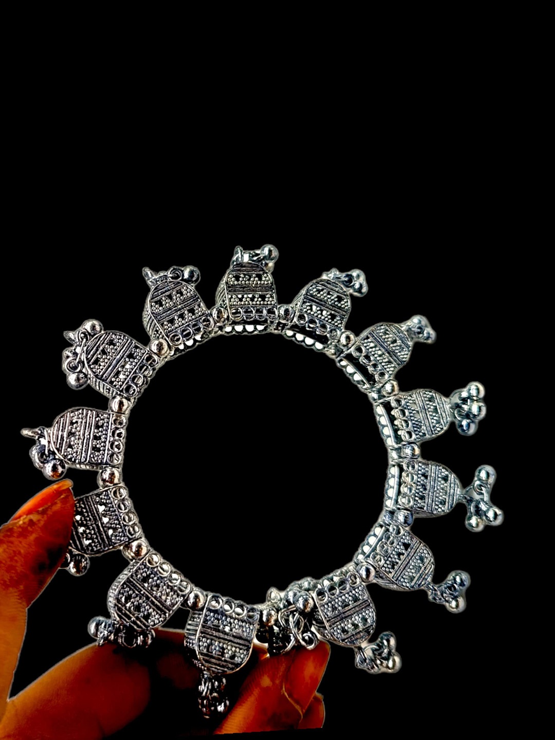 

Krelin Silver-Toned Oxidised Bracelet