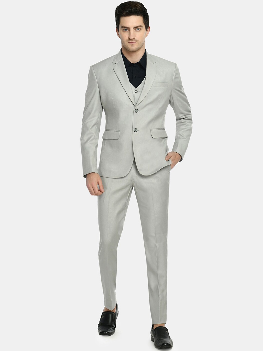 

TrulyFeb Men Grey Solid Single-Breasted Slim-Fit Three-Piece Suit