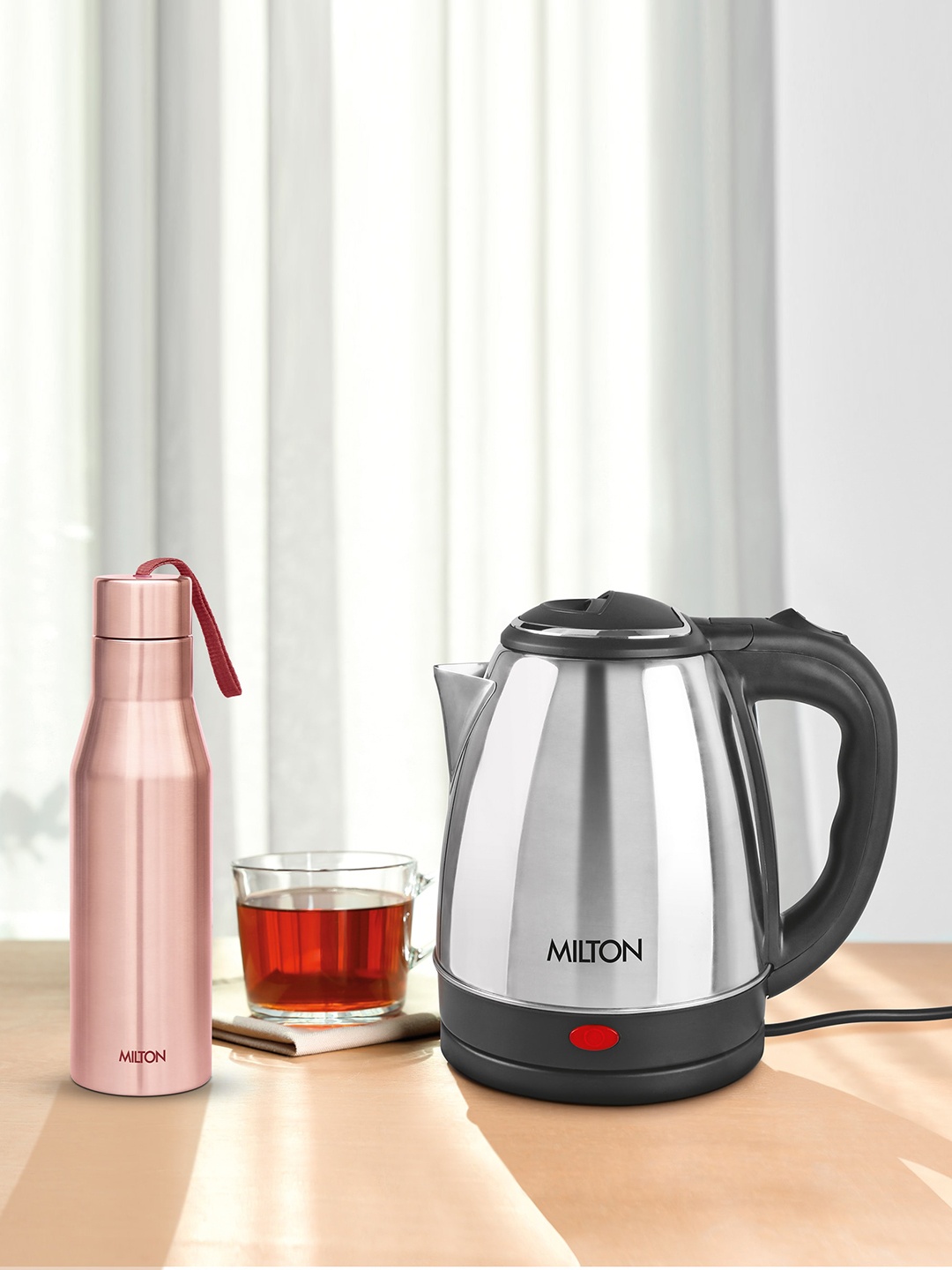 

Milton Silver Go Electro Kettle 1.2 L & Copper Super 750 Steel Bottle 650 ml