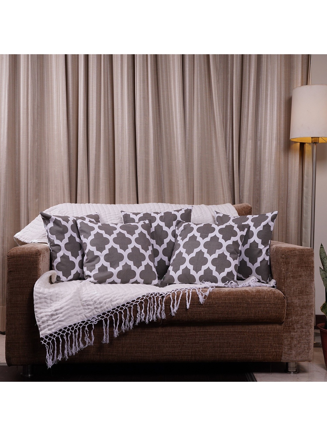 

HOMEMONDE Set of 5 Grey & White Ethnic Motifs Square Cushion Covers