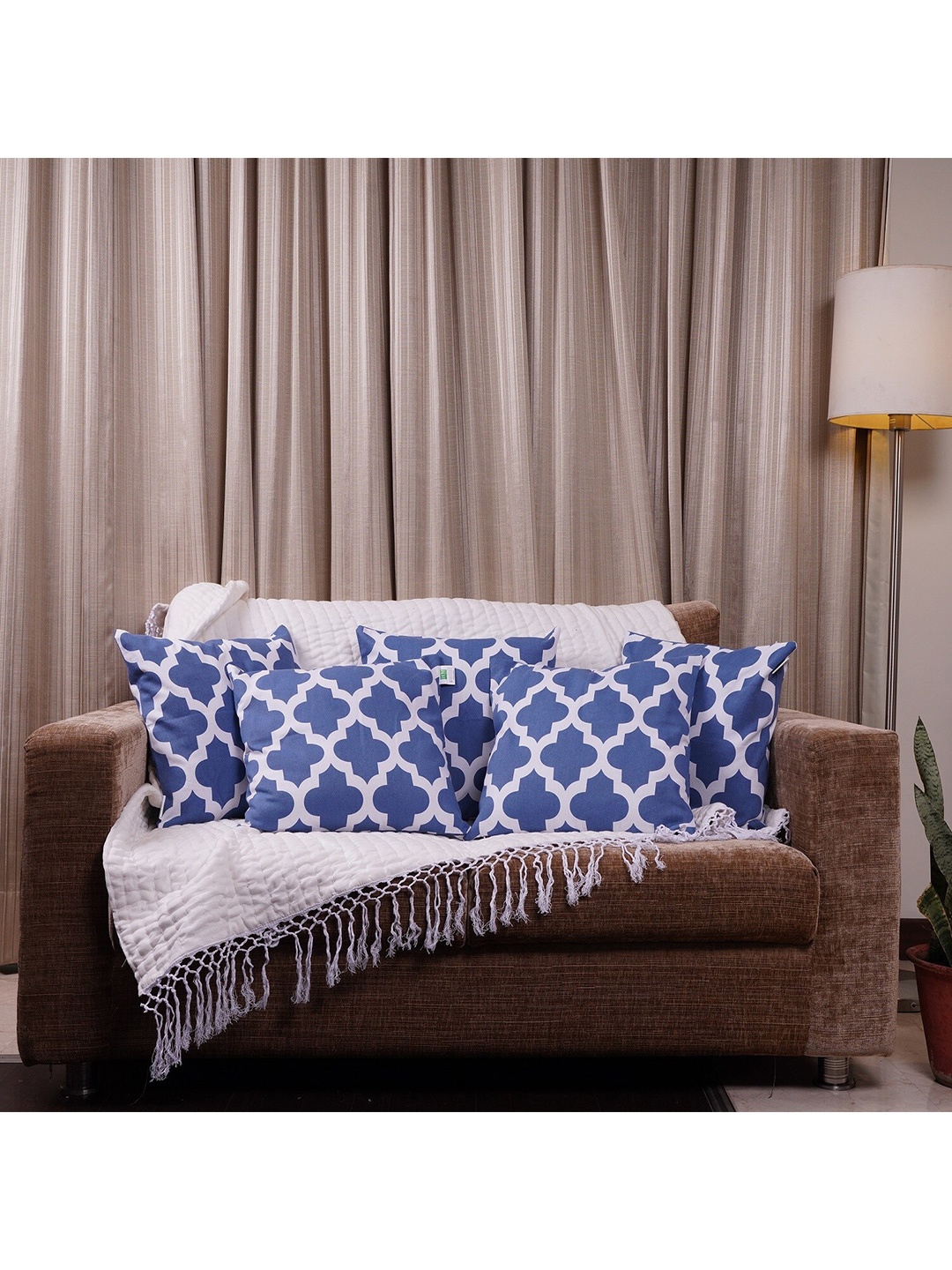 

HOMEMONDE Unisex Blue & White Set of 5 Ethnic Motifs Square Cushion Covers