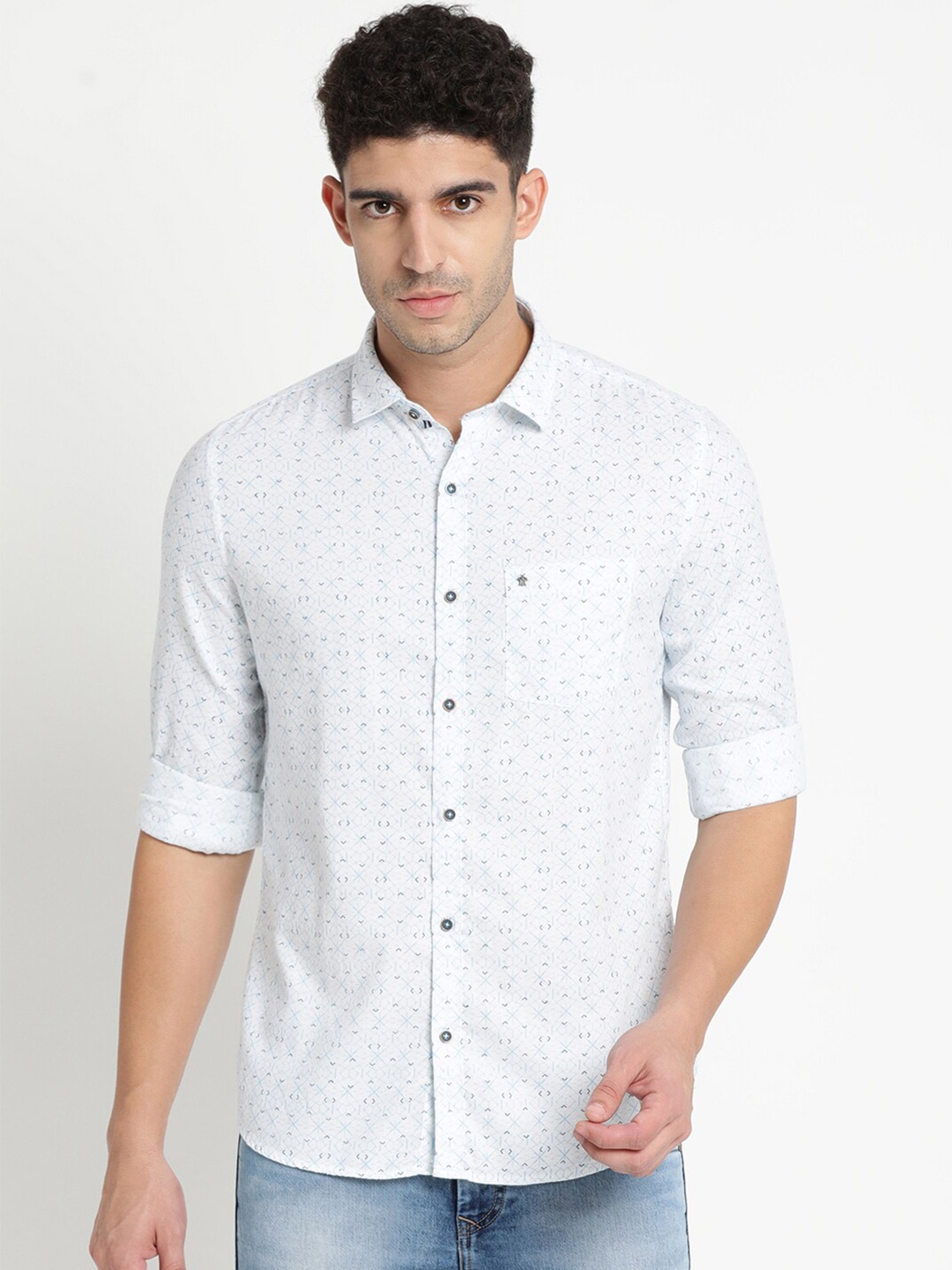 

Turtle Men White Slim Fit Printed Cotton Casual Shirt