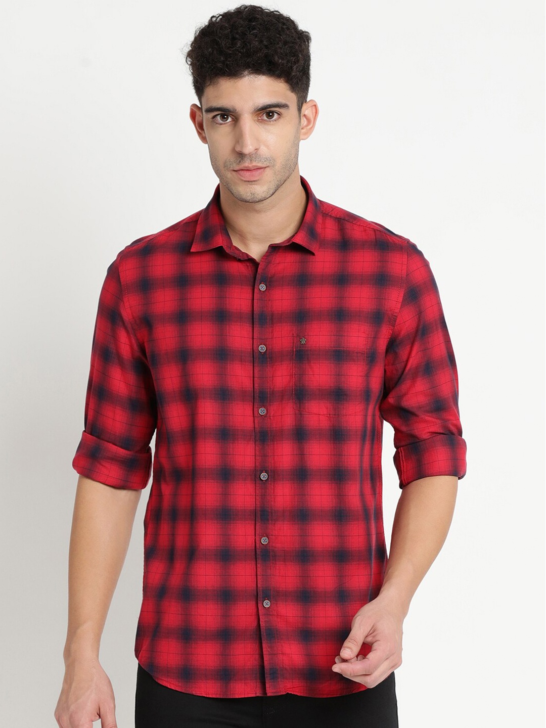 

Turtle Men Red Slim Fit Tartan Checked Pure Cotton Casual Shirt