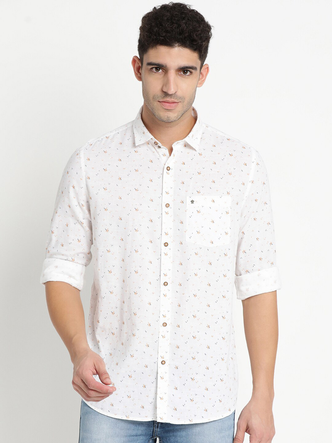 

Turtle Men White Slim Fit Printed Pure Cotton Casual Shirt
