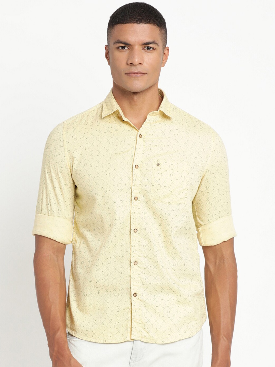 

Turtle Men Yellow Slim Fit Printed Cotton Casual Shirt