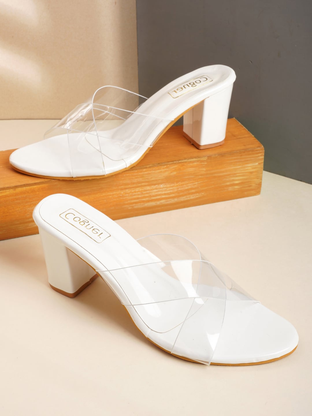 

Cogner White Solid Open Toe Block Heels