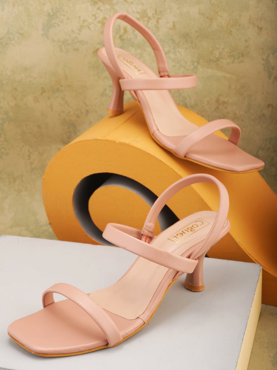 

Cogner Beige Embellished Block Pumps with Buckles