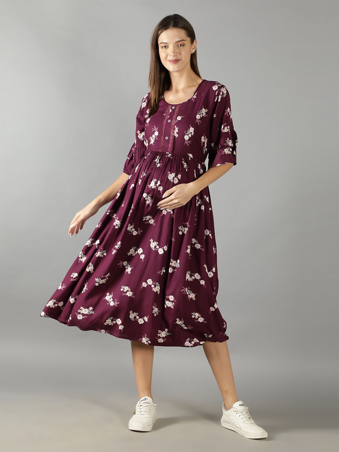 

NIGHTSPREE Women Purple Floral Maternity Midi Dress