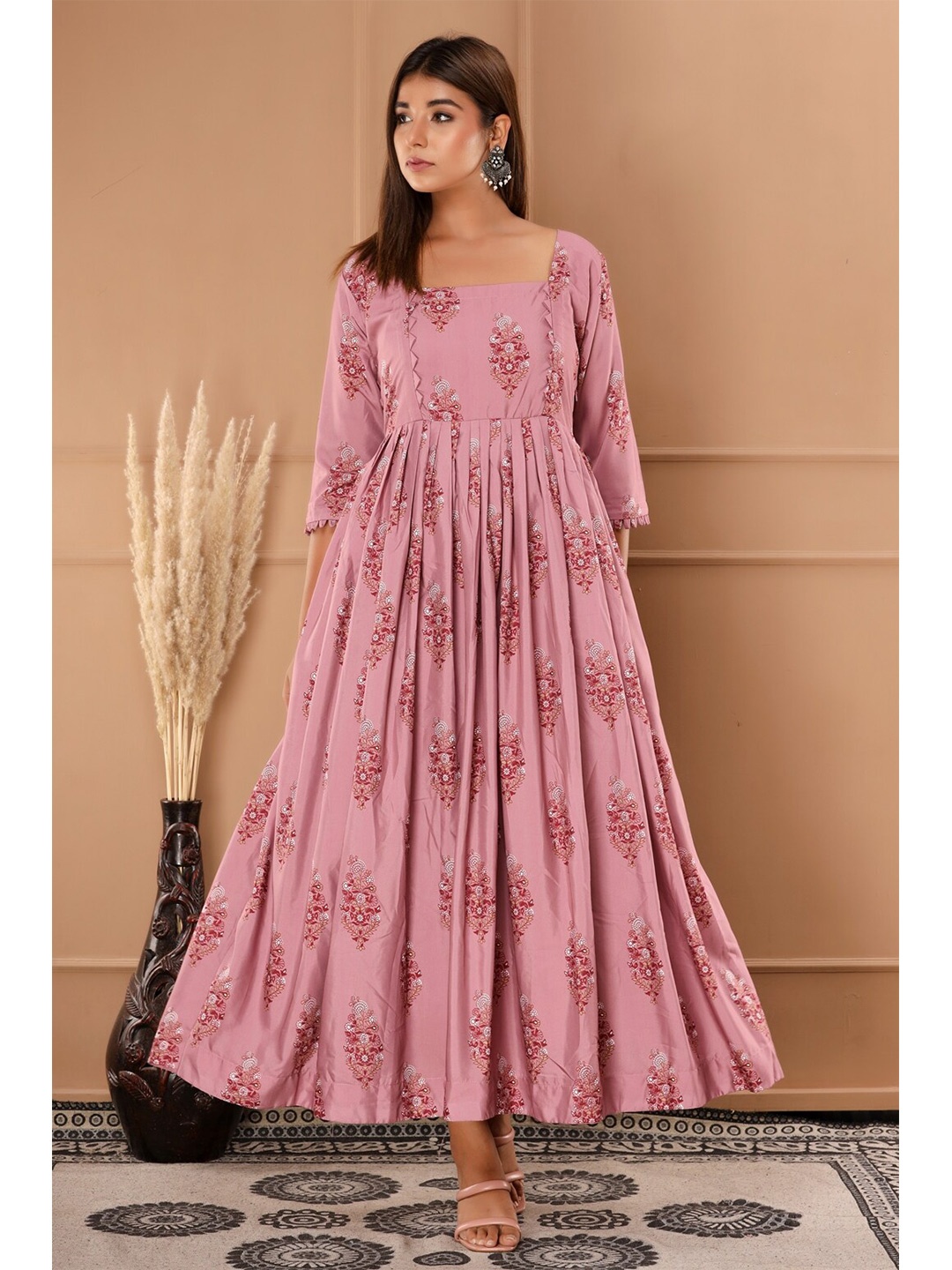 

FabbibaPrints Women Pink Floral Printed A-Line Dress