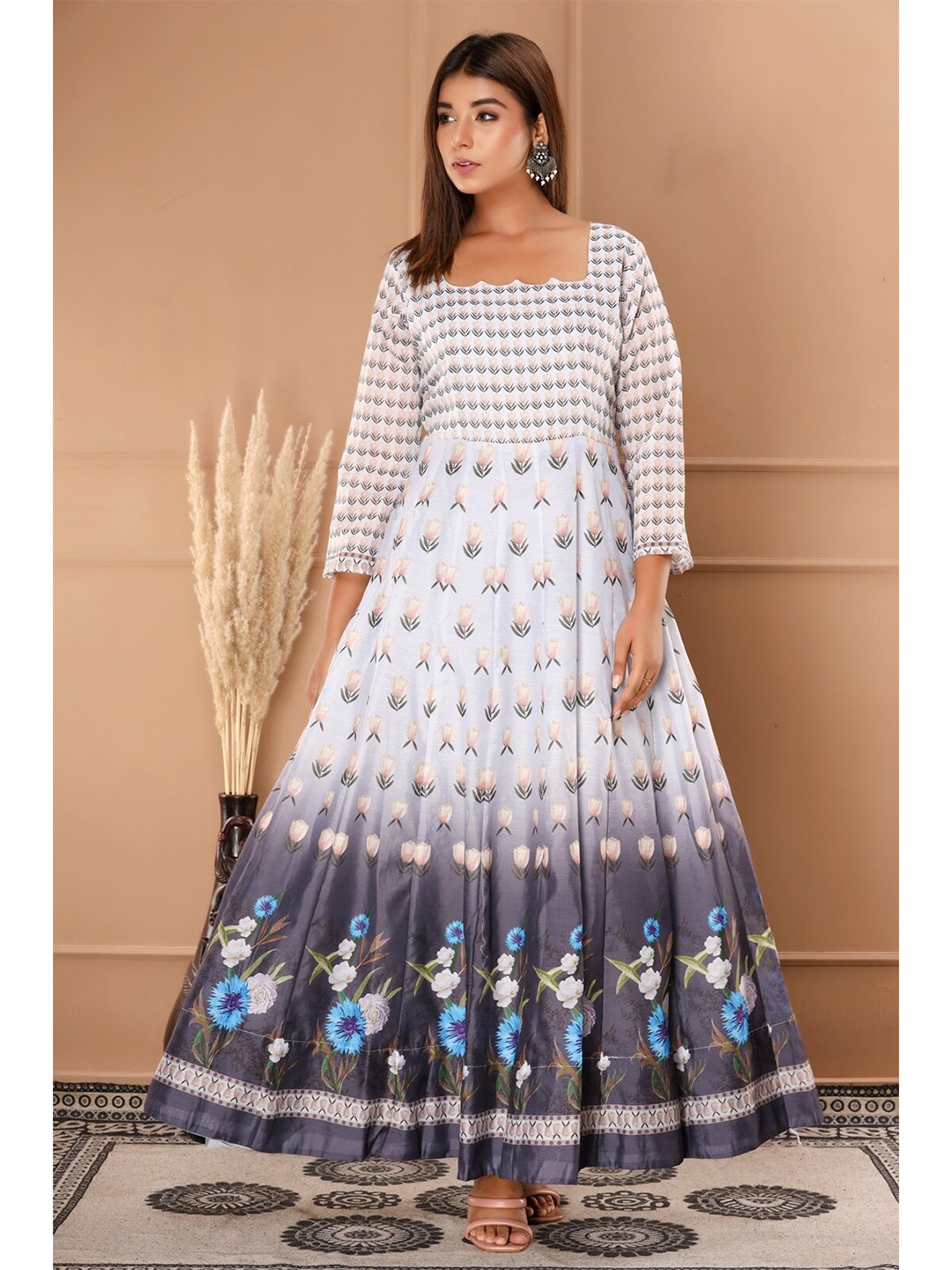 

FabbibaPrints Grey Floral Print A-Line Dress
