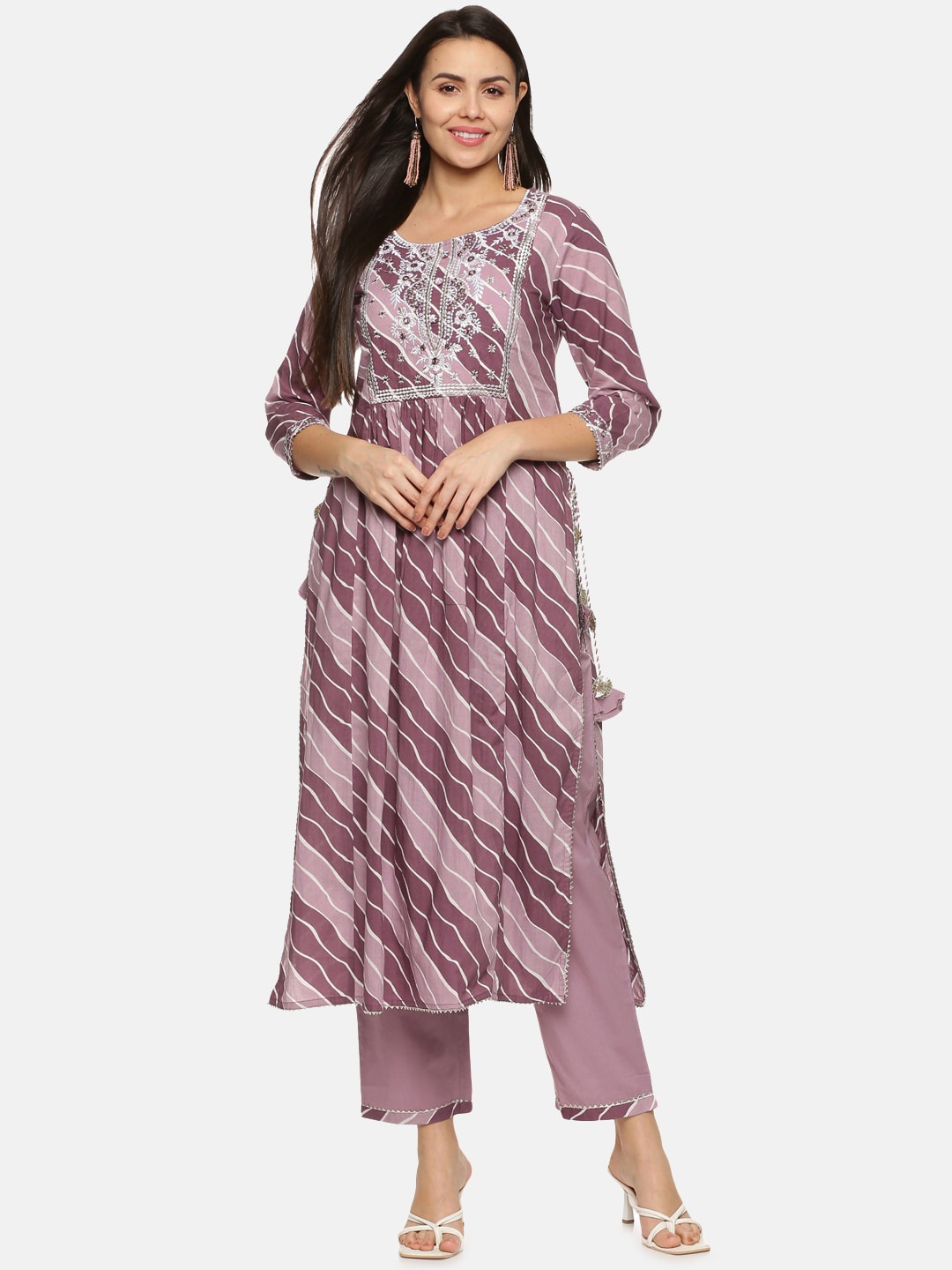 

Palakh Women Purple Leheriya Embroidered Pure Cotton Kurta with Trousers