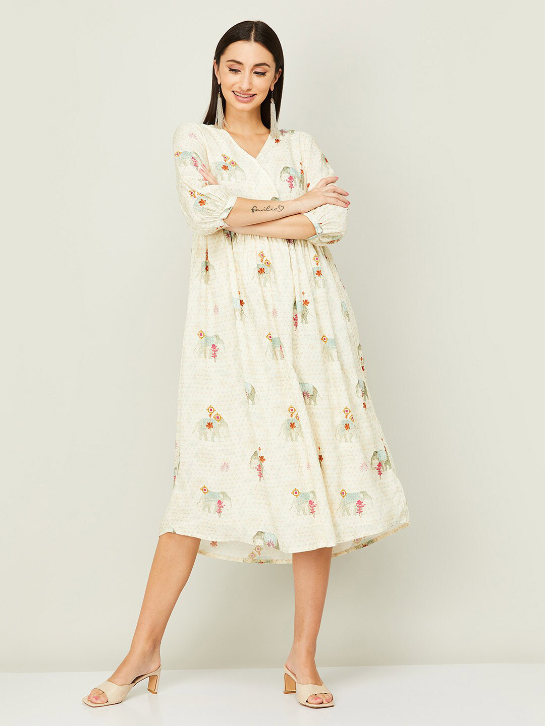 

Colour Me by Melange Women White Animal Printed Midi Dress