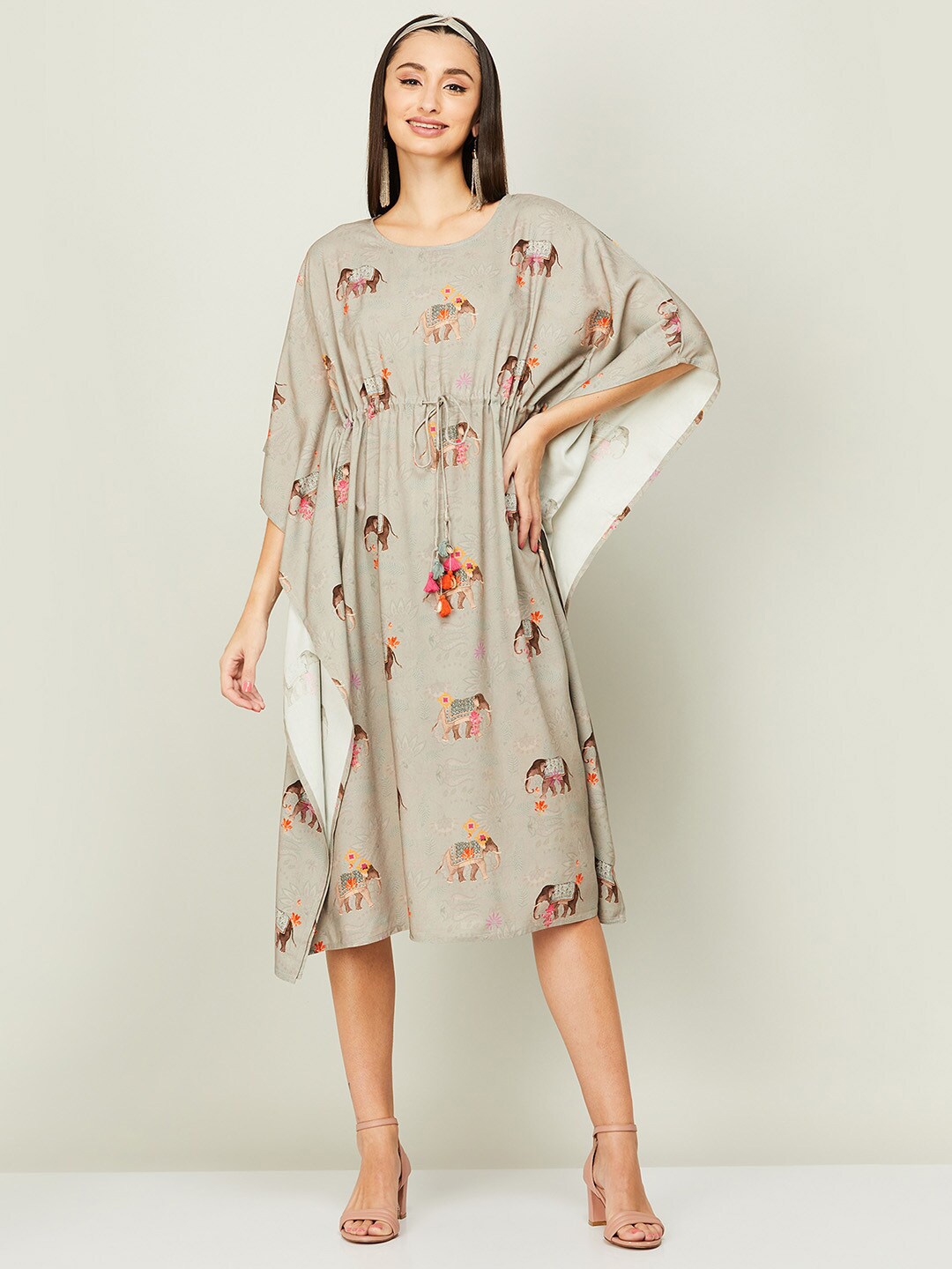 

Colour Me by Melange Women Grey Animal Kaftan Dress