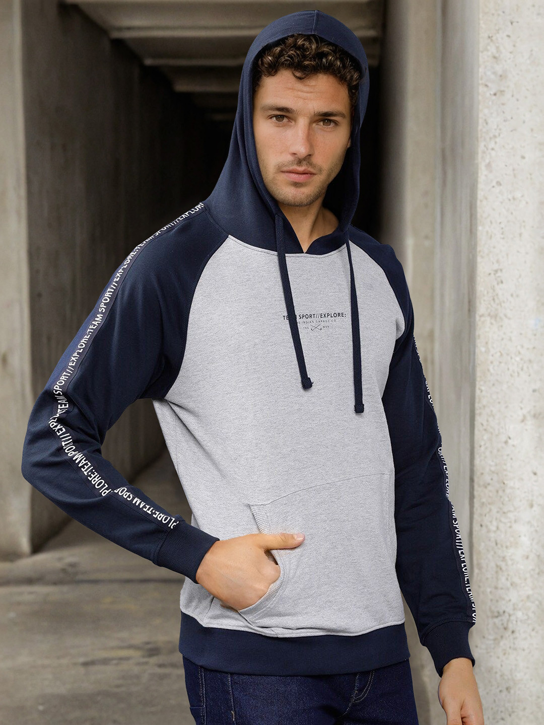 The Indian Garage Co Men Grey Melange & Navy Blue Printed Hooded Sweatshirt
