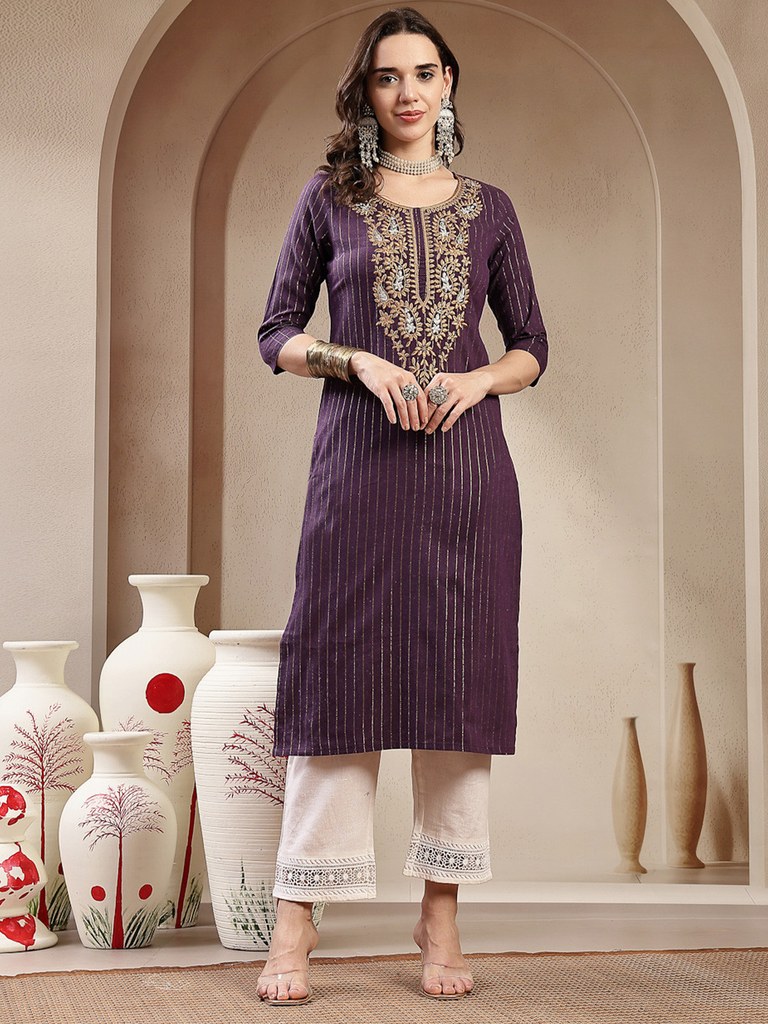 

Stylum Floral Embroidered Round Neck Straight Kurta, Purple