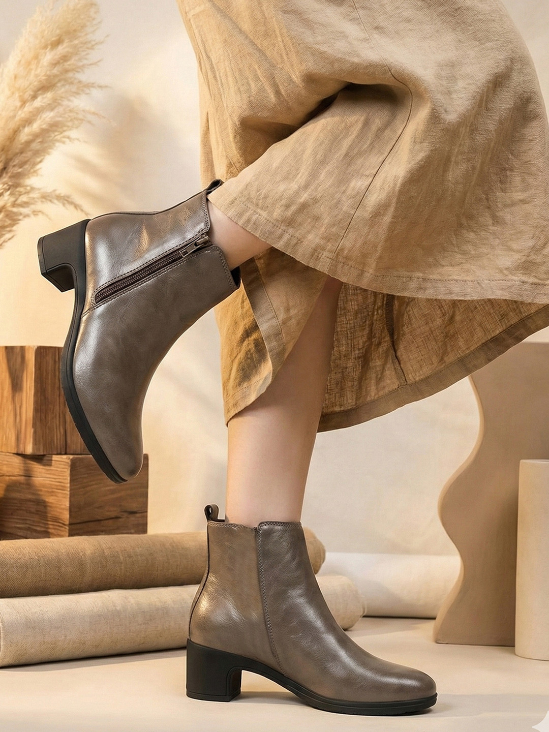 FAUSTO Women Block Heeled Regular Boots
