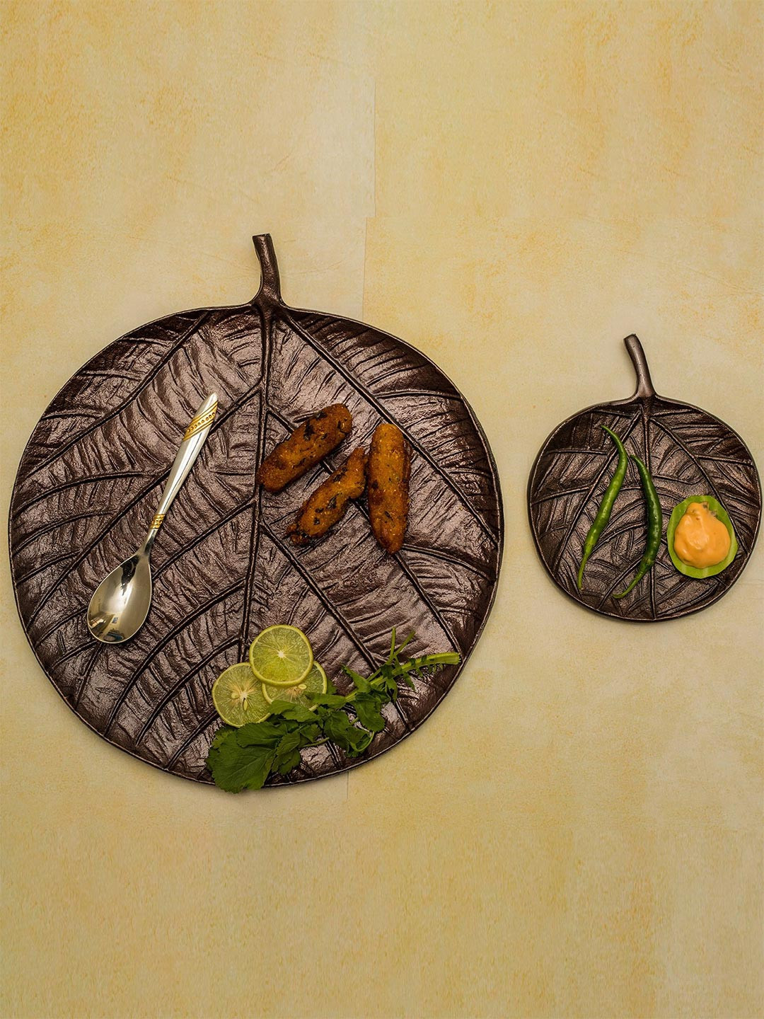

Manor House Copper-Toned 2 Pieces Stainless Steel Easy to Clean Food Platter Serveware