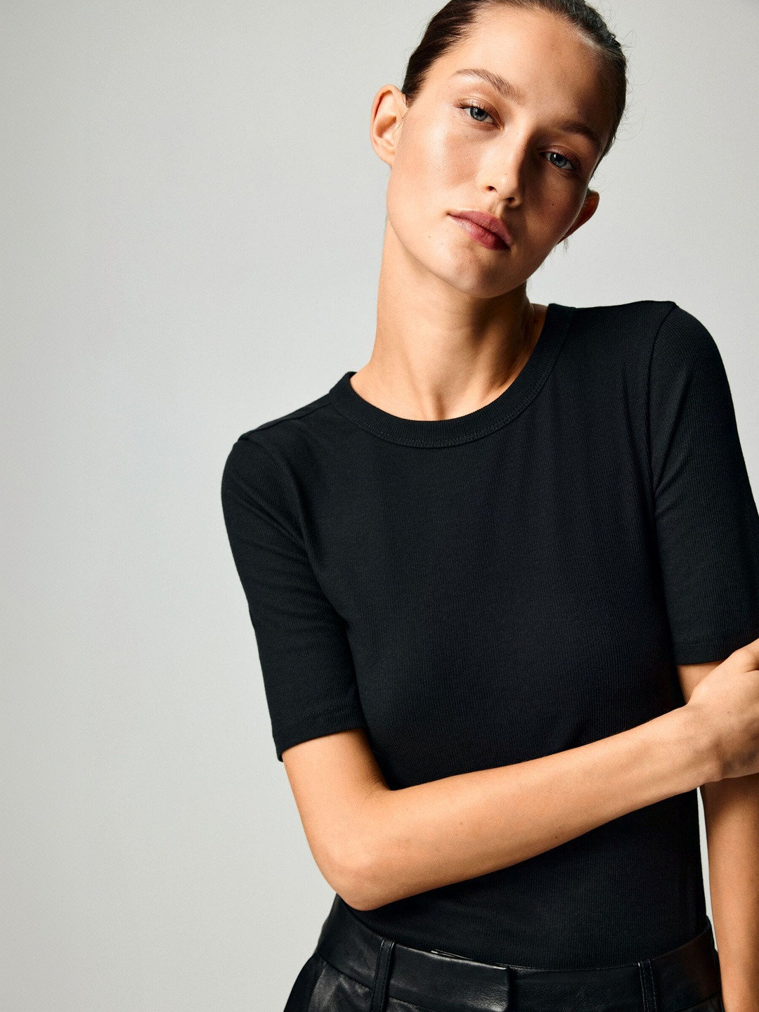 H&M Ribbed T-Shirt