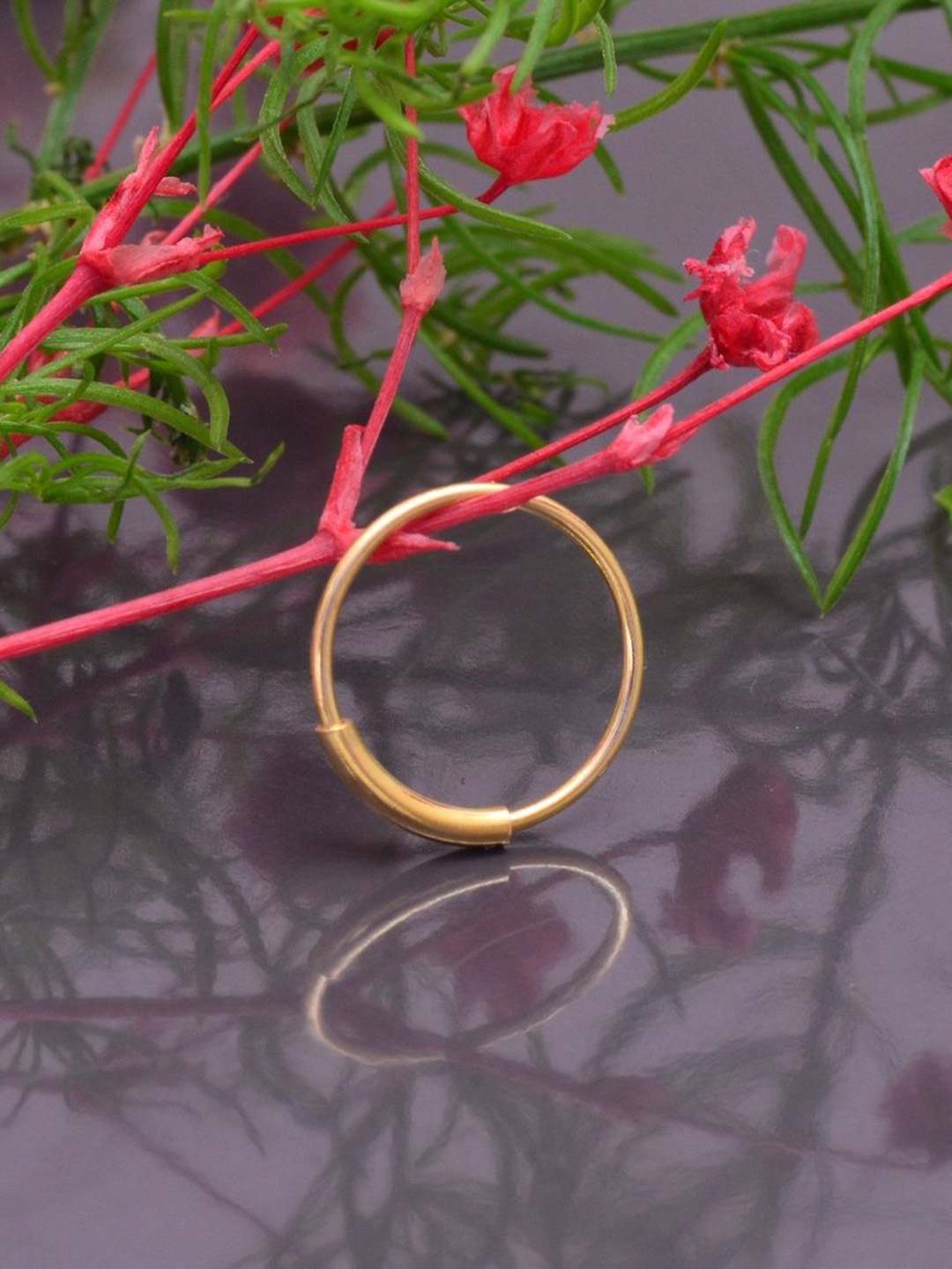 

Abhooshan Gold-Plated Ring Nosepin