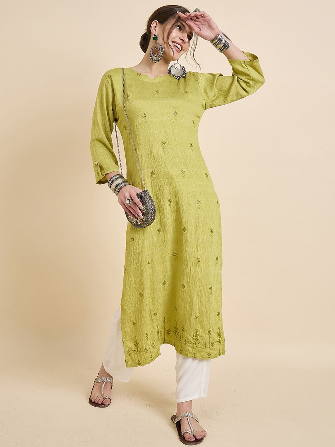 

Anouk Rustic Women Floral Embroidered Thread Work Floral Kurta, Lime green