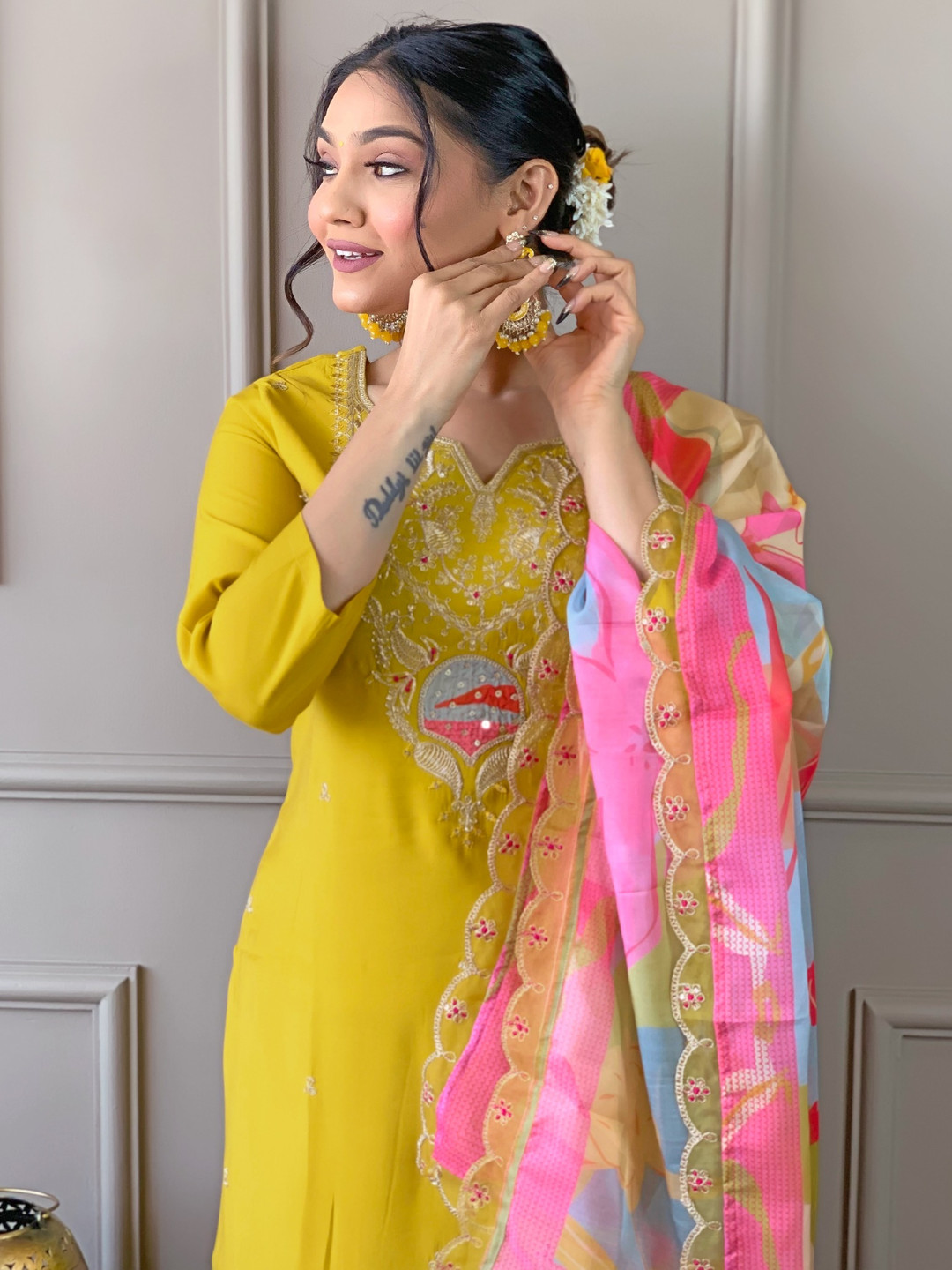 

JAPNAAM Floral Embroidered Notch Neck Kurta With Trousers & Dupatta, Yellow