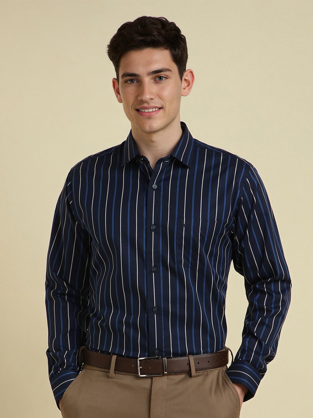 

Allen Solly Men Spread Collar Vertical Striped Cotton Formal Shirt, Navy blue