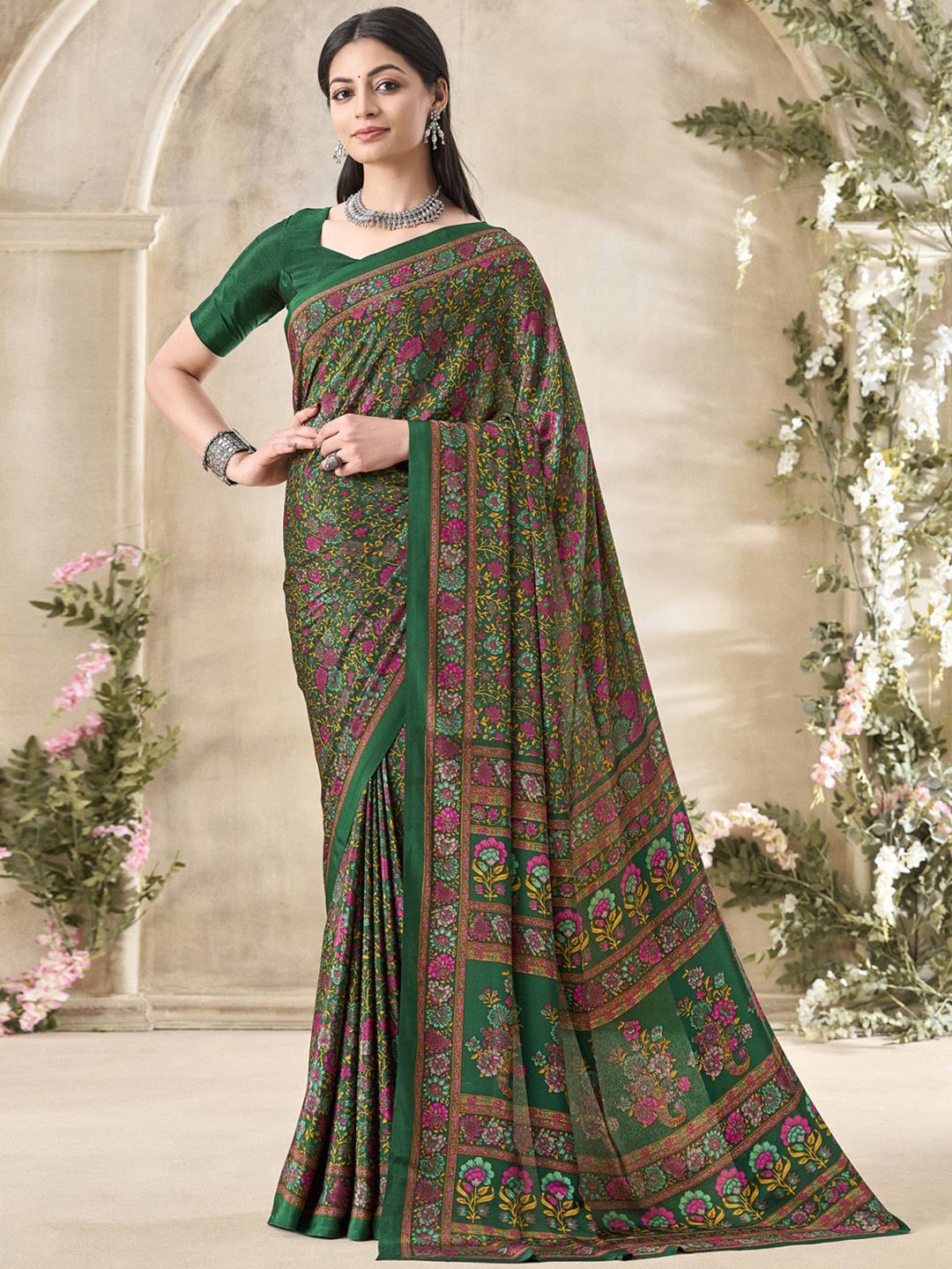 

Anouk Rustic Floral Poly Crepe Bagru Saree, Green