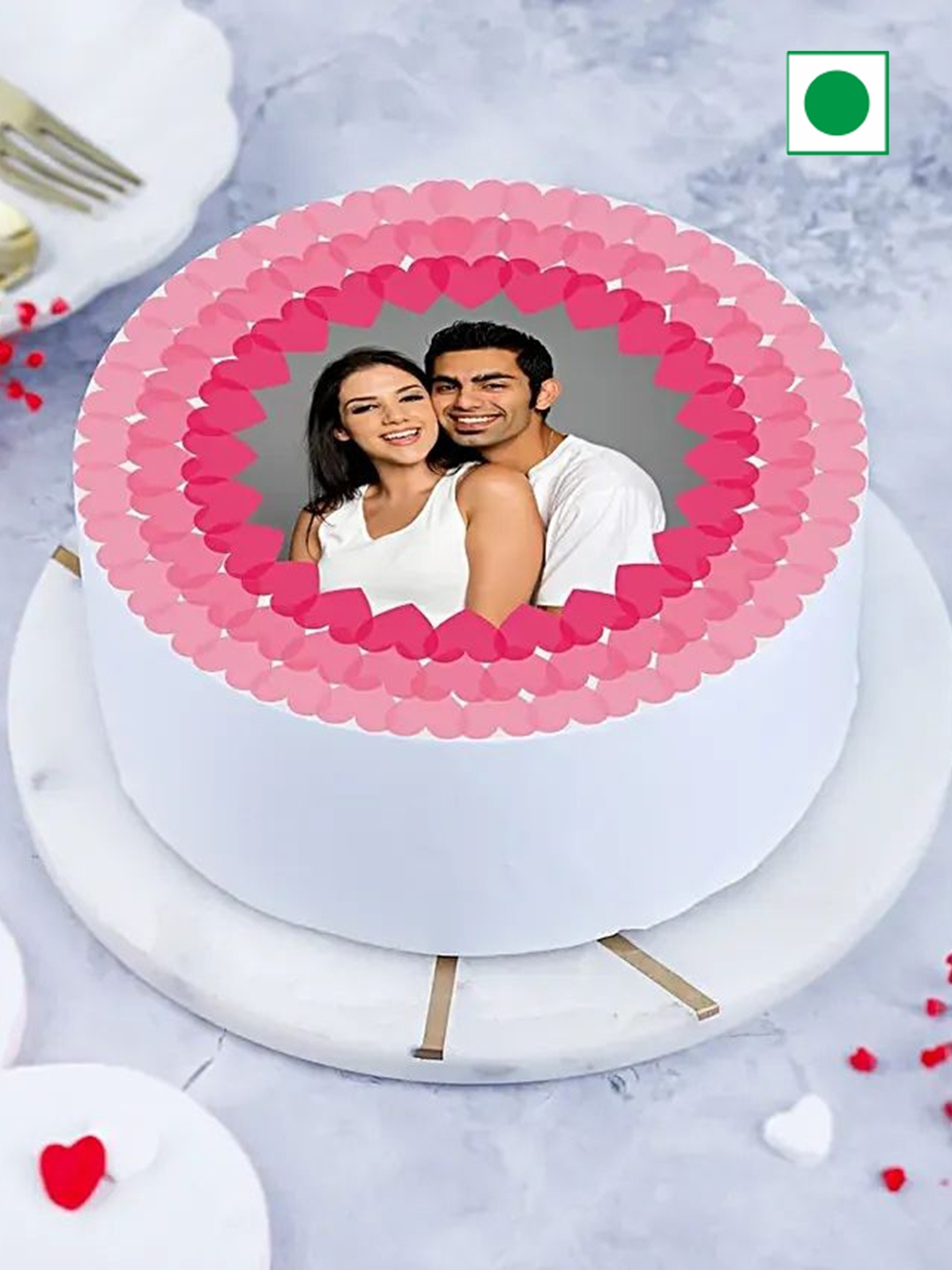 

fnp Personalised Pineapple Eggless Round Cake 2Kg, White