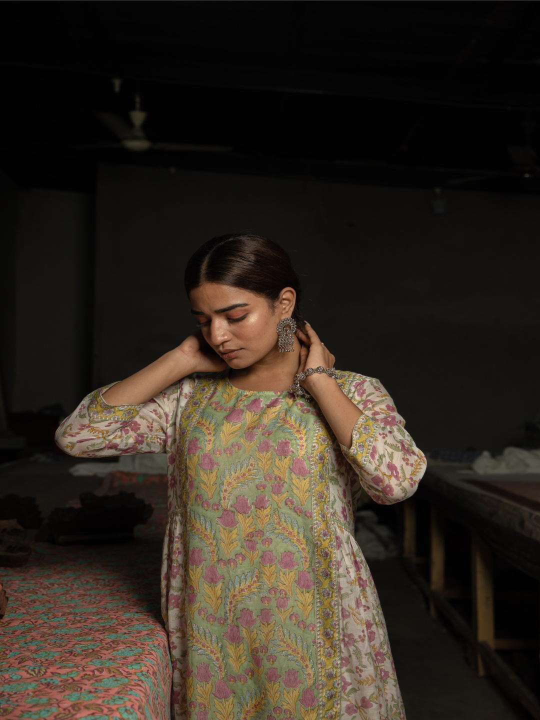 

SHILPI HANDICRAFTS Floral Printed Regular Chanderi Cotton Kurta With Palazzo, Green