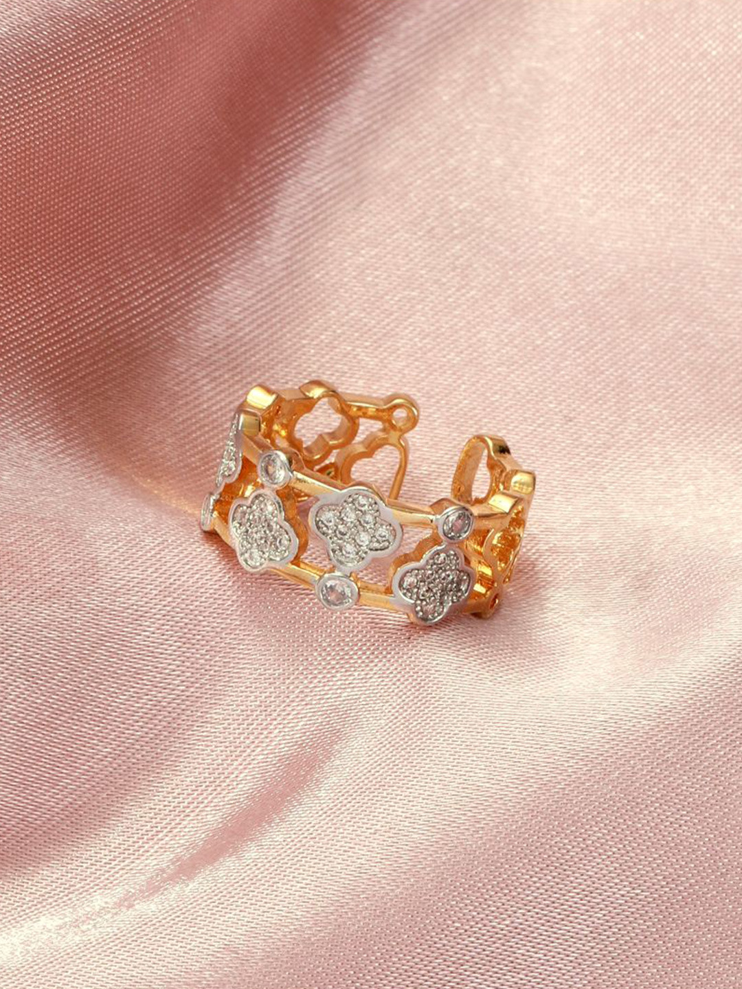 

SALTY Hazel Diamond Finger Ring, Gold