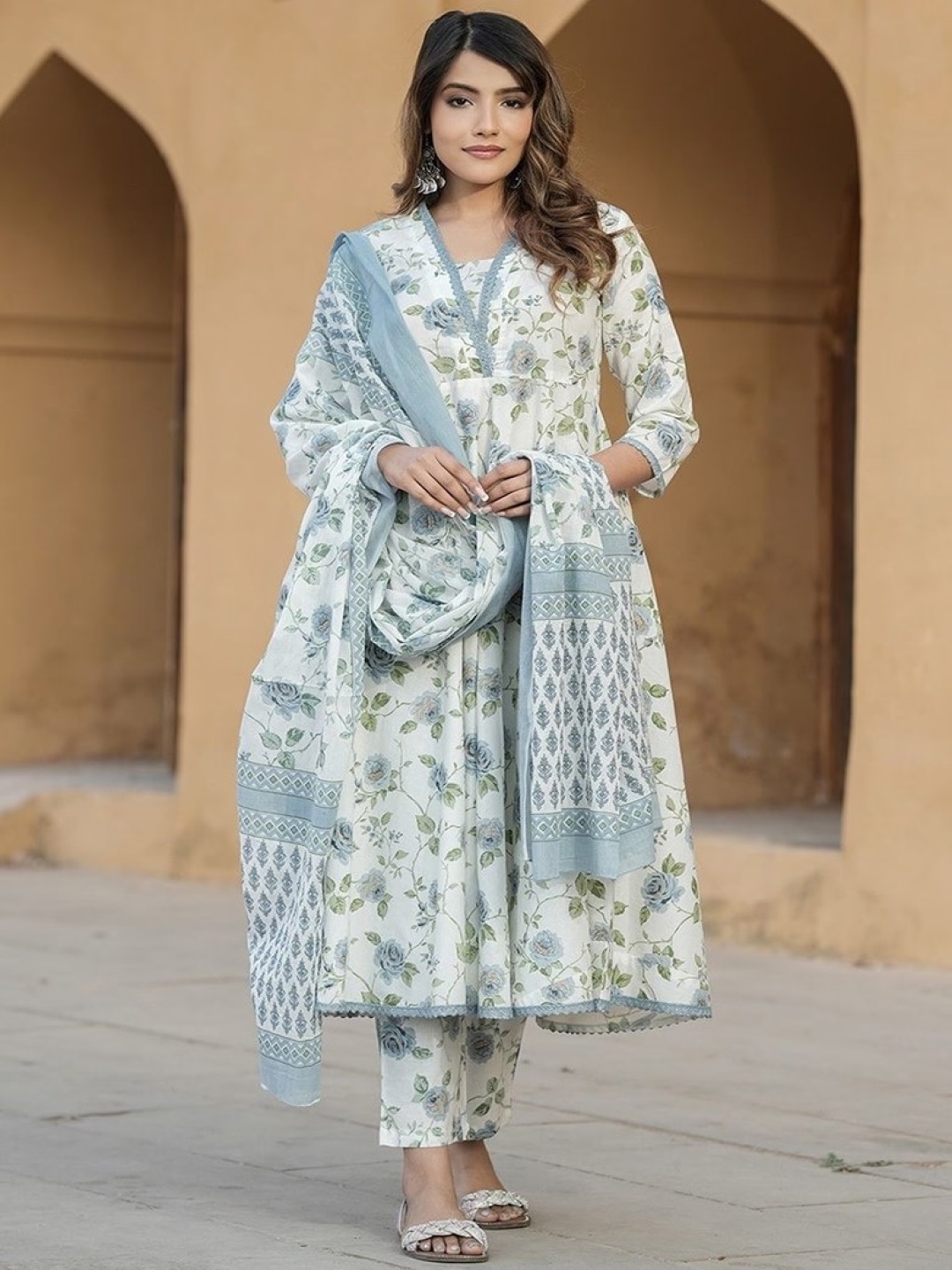 

CHANDALIYO Floral Printed V-Neck Pure Cotton A-Line Kurta With Trousers & Dupatta, Teal