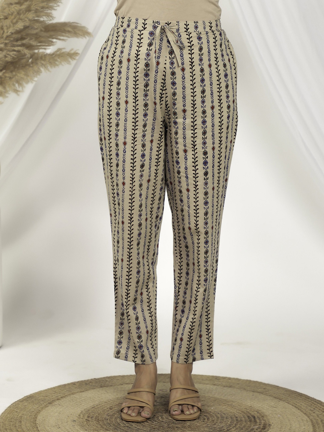 

Aramya Women Soft Cotton Printed Trousers, Beige