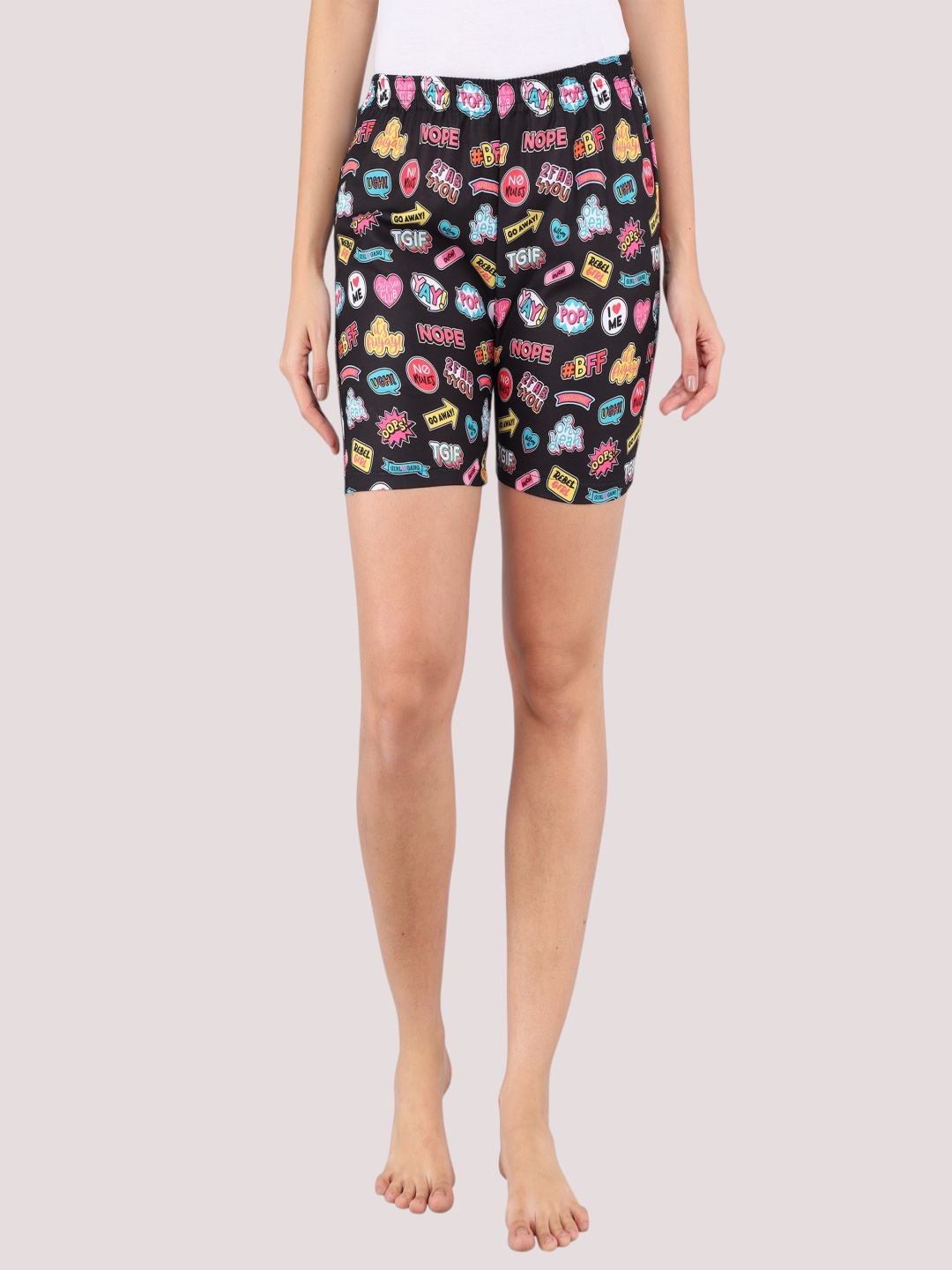 

SEPHANI Women Printed Slim Fit Shorts, Black