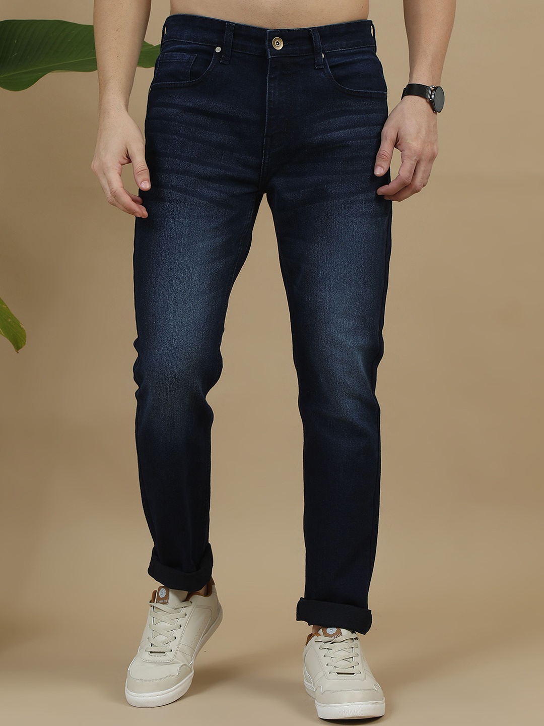 

Mast & Harbour Men Comfort Straight Fit Light Fade Jeans, Blue