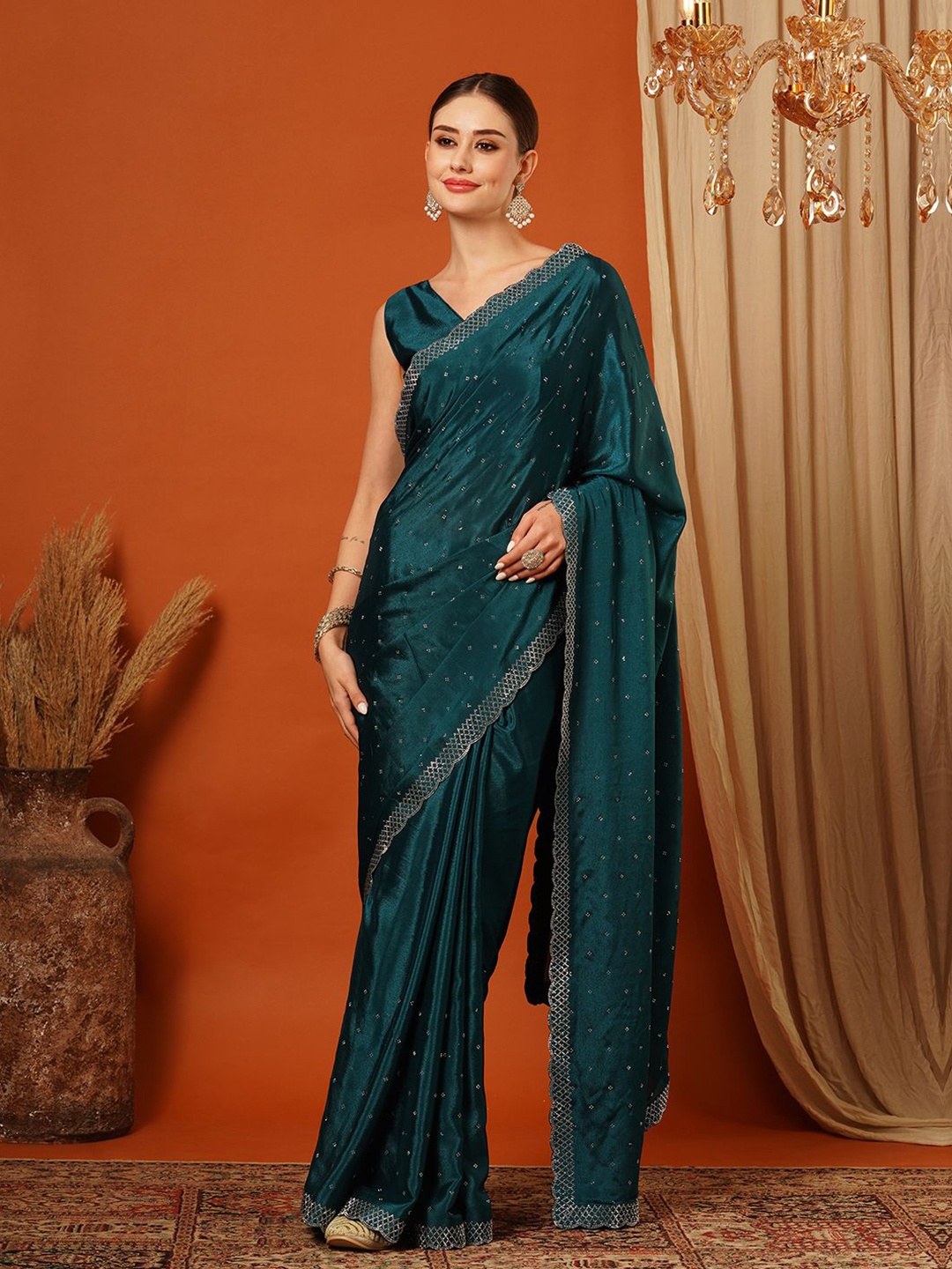 

DIVASTRI Embellished Beads and Stones Pure Silk Mysore Silk Saree, Teal