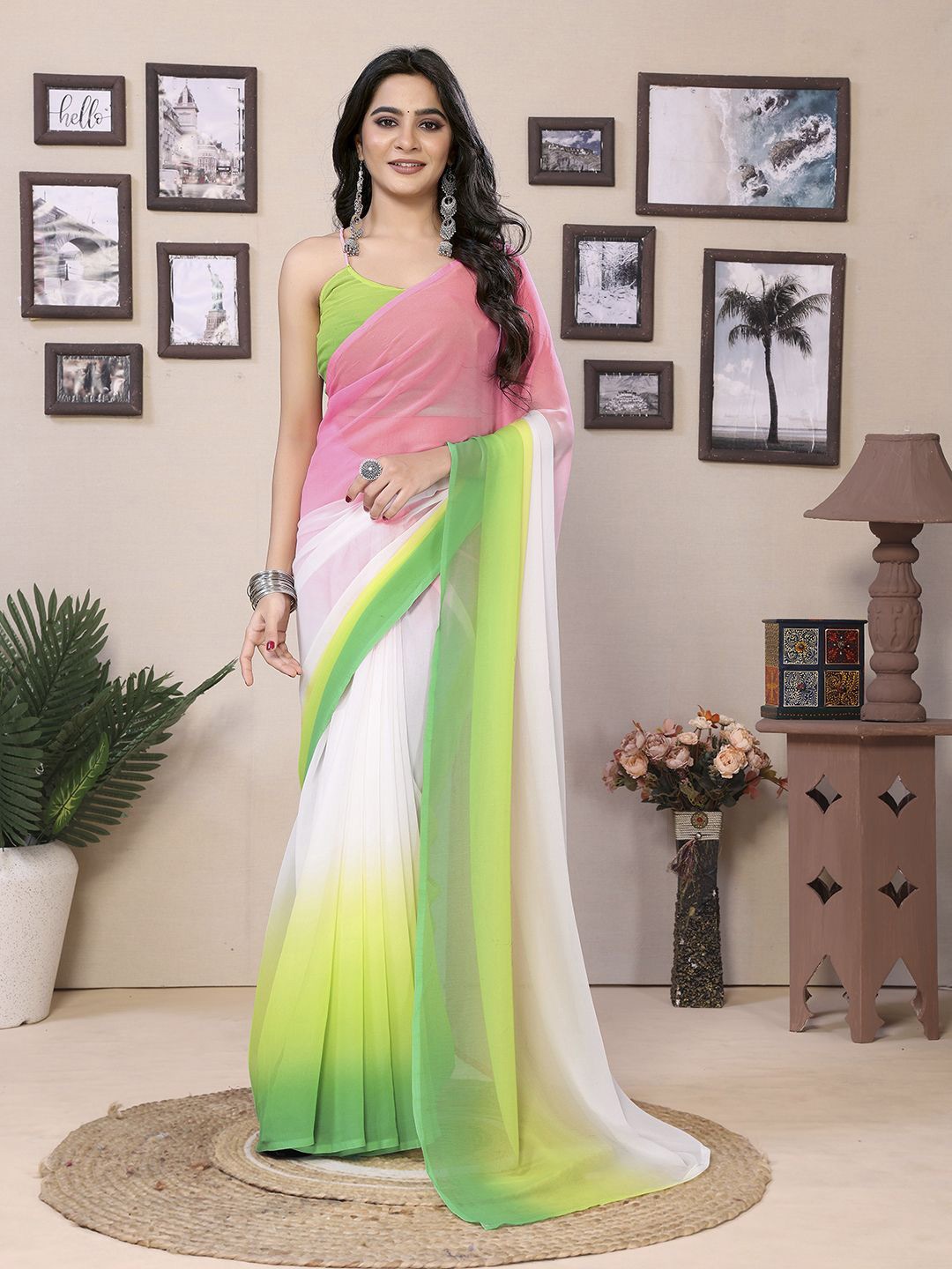 

DIVASTRI Ombre Poly Georgette Ready to Wear Saree, Green