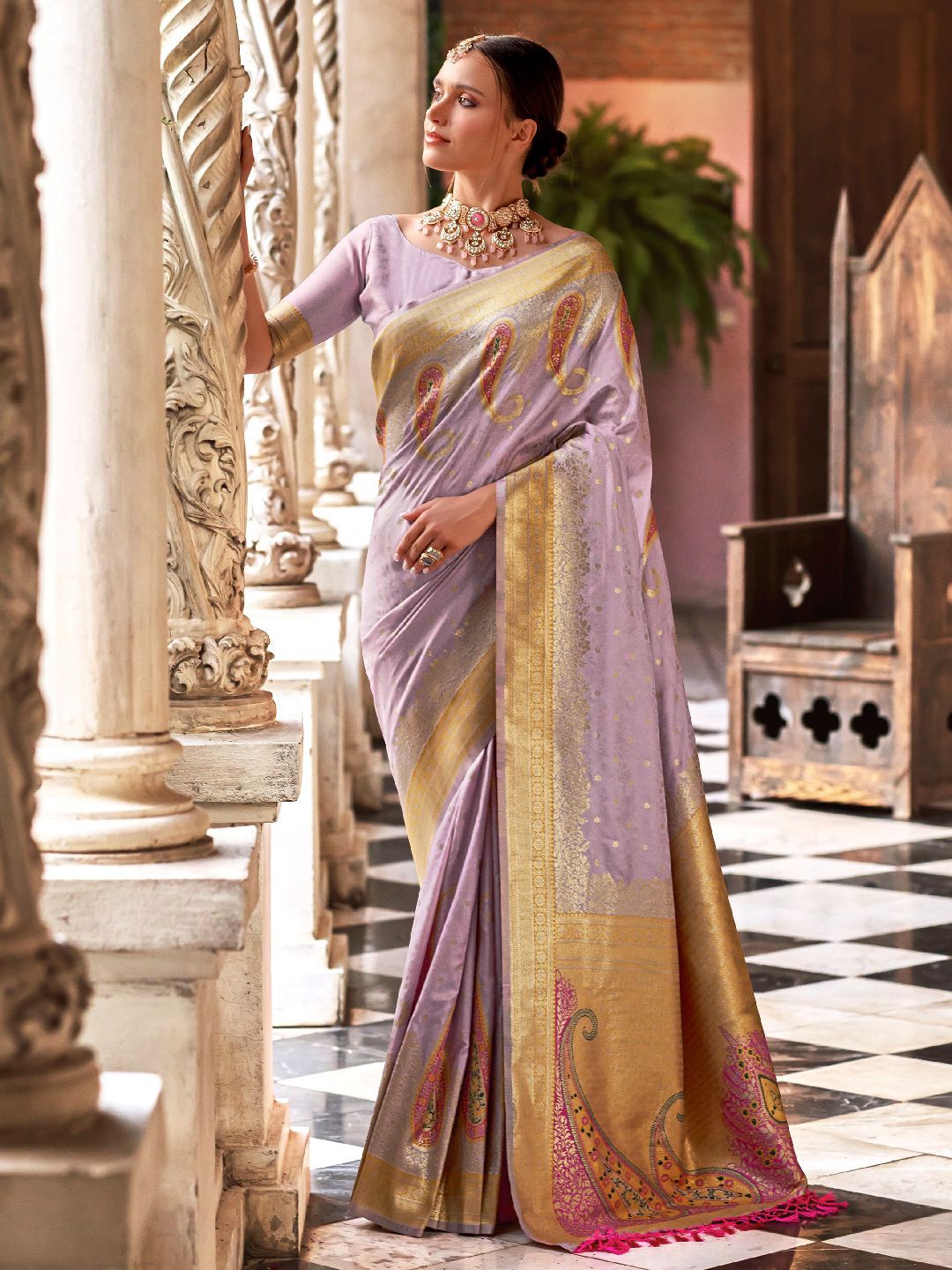 

LeeliPeeri Designer Woven Design Zari Saree, Lavender