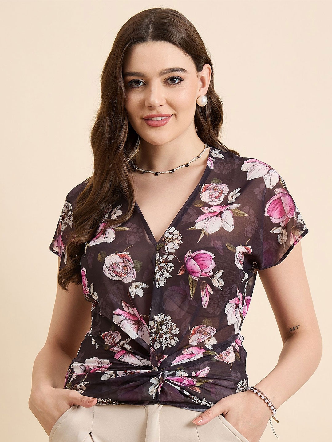 

Mast & Harbour Women Floral Print Twisted Top, Black