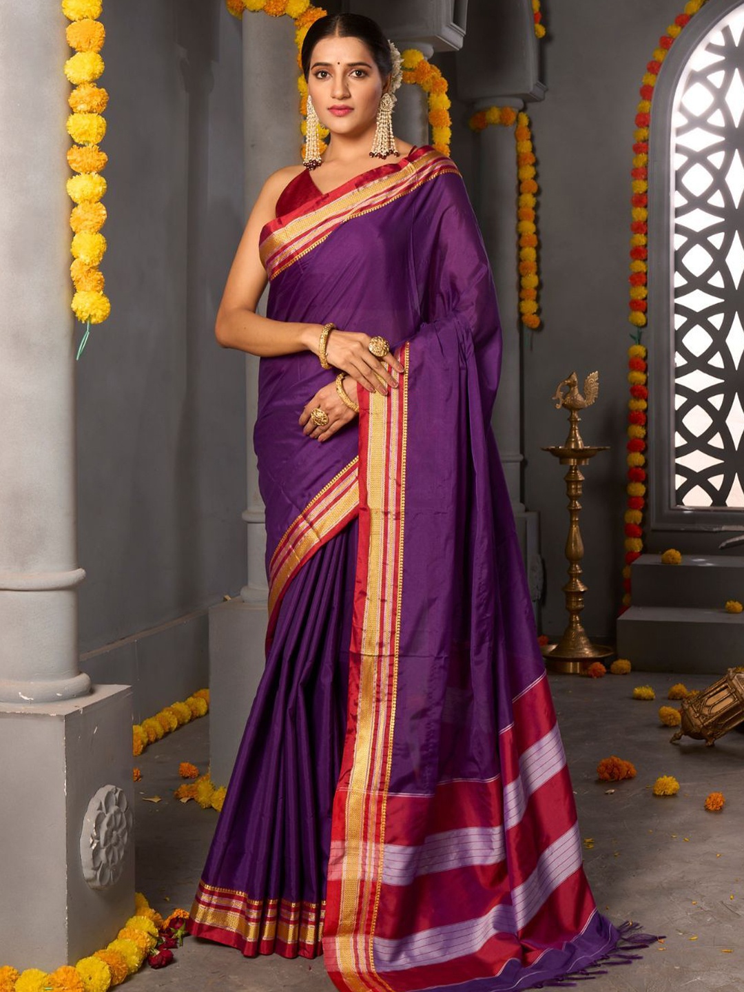 

NITARAA Woven Design Ilkal Saree, Purple