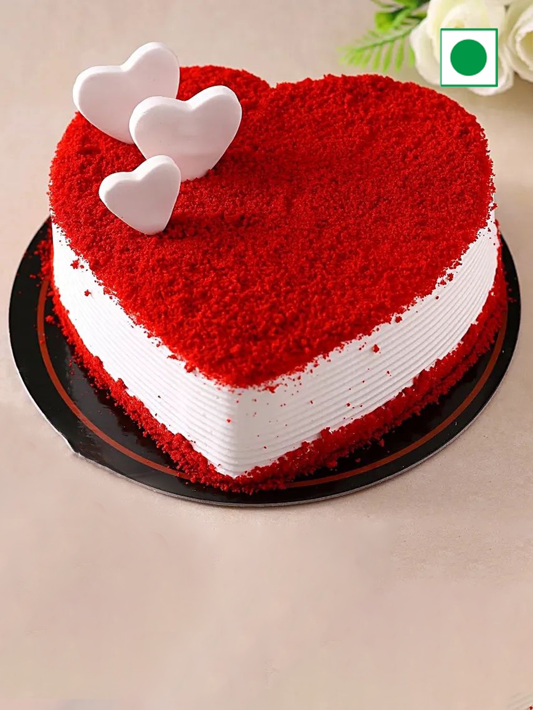 

fnp Red Velvet Flavor Eggless Heart Cake1Kg