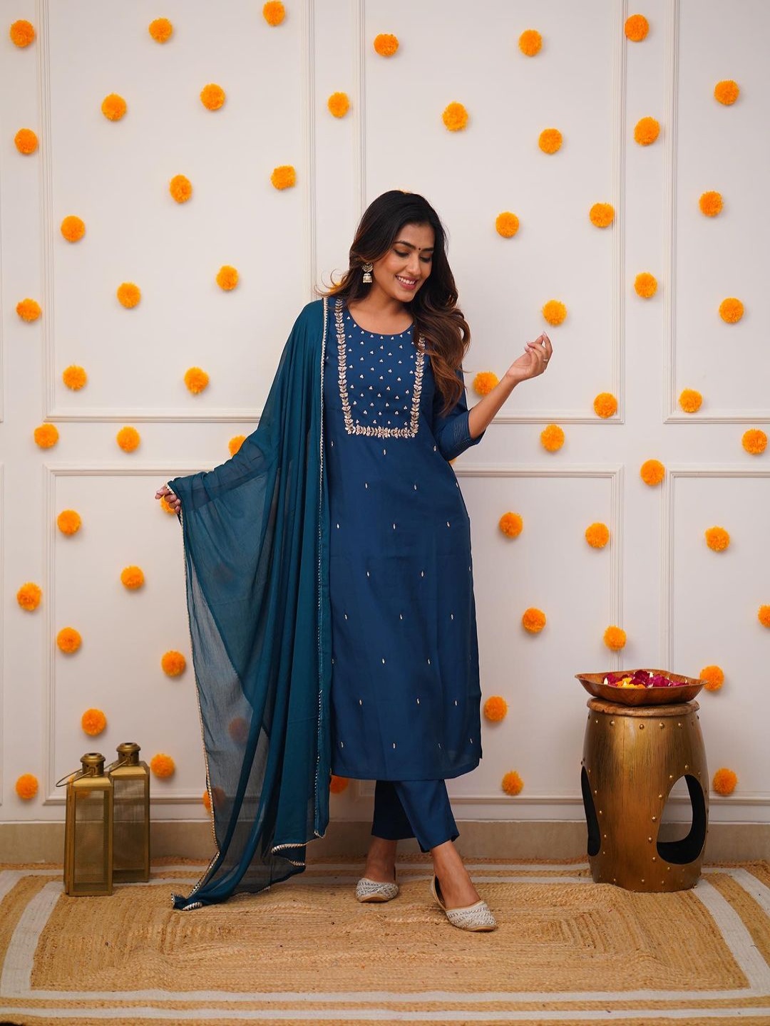 

choiceit Floral Embroidered Straight Chanderi Silk Kurta With Pyjamas And Dupatta, Blue