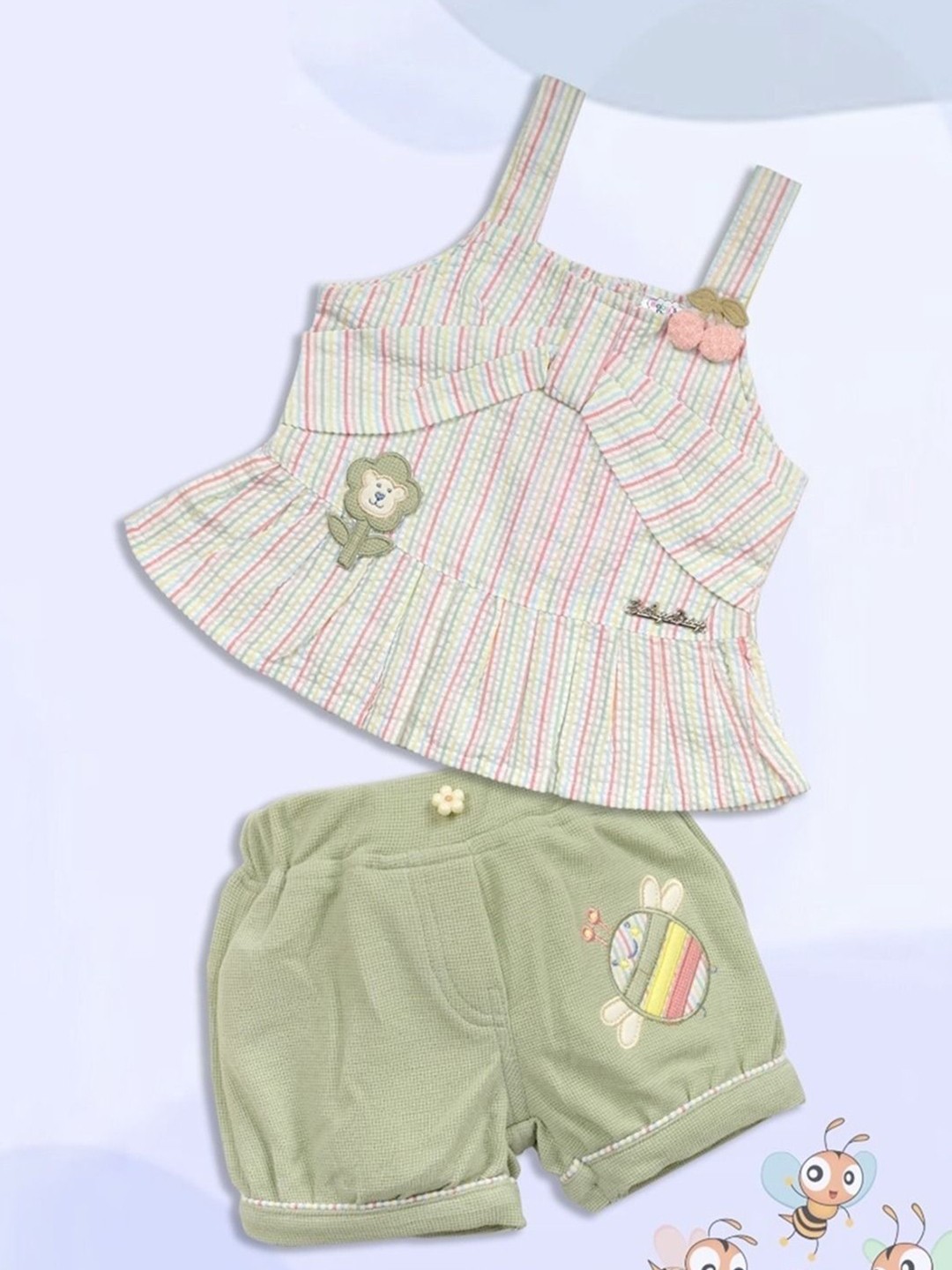 

Babys Day Girls Striped Pure Cotton Top With Shorts, Green